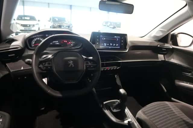 Peugeot 208 (2022) thumbnail 9