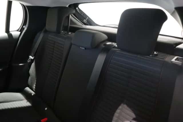 Peugeot 208 (2022) thumbnail 10