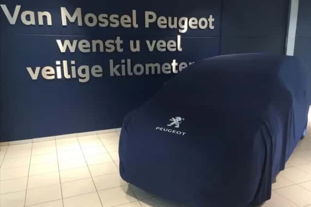 Peugeot e-3008 (2026) thumbnail 6