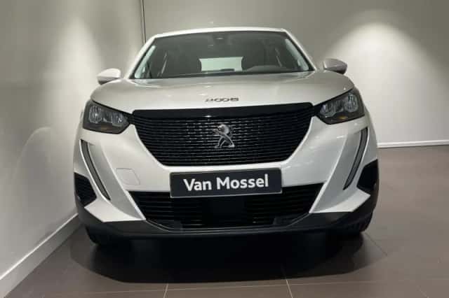 Peugeot 2008 (2021) thumbnail 3