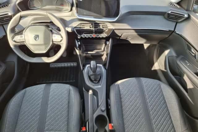 Peugeot 208 (2024) thumbnail 12