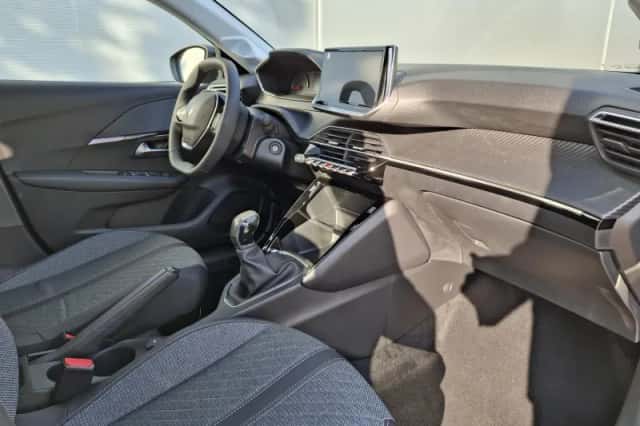 Peugeot 208 (2024) thumbnail 15