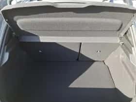 Peugeot 208 (2024) thumbnail 19