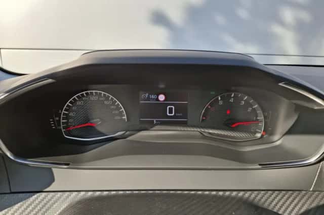 Peugeot 208 (2024) thumbnail 20