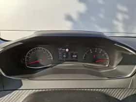 Peugeot 208 (2024) thumbnail 21
