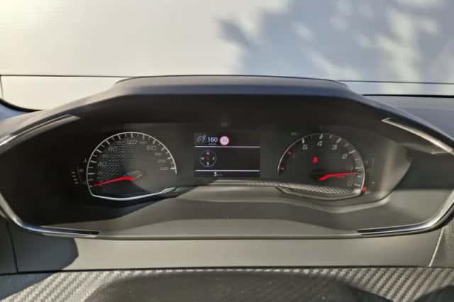 Peugeot 208 (2024) thumbnail 23