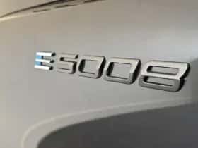 Peugeot E-5008 (2024) thumbnail 8