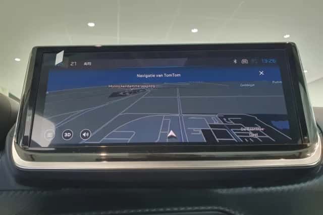 Peugeot 208 (2024) thumbnail 15