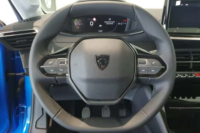 Peugeot 208 (2024) thumbnail 9