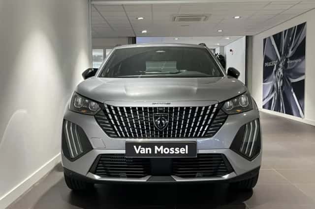 Peugeot 2008 (2025) thumbnail 3