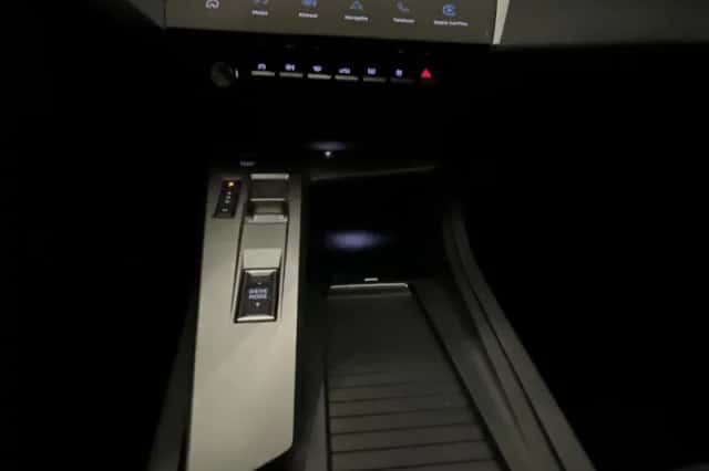 Peugeot 308 (2025) thumbnail 15