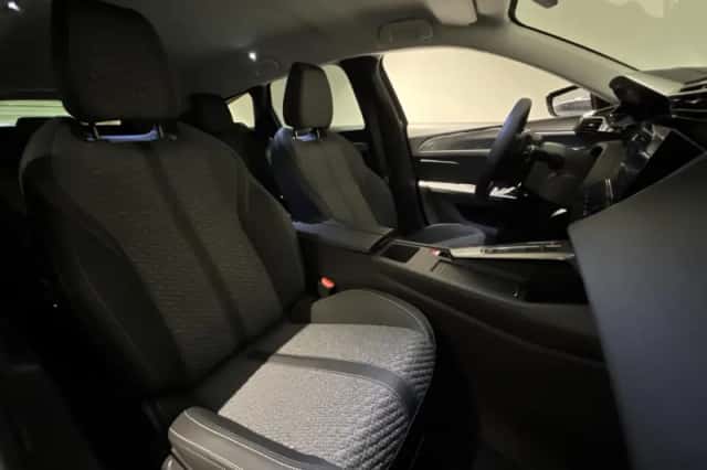 Peugeot 308 (2025) thumbnail 18