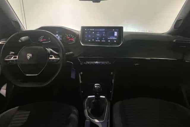 Peugeot 2008 (2024) thumbnail 15