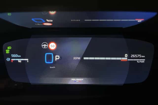 Peugeot 2008 (2025) thumbnail 6
