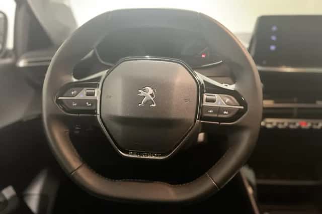 Peugeot e-208 (2023) thumbnail 6