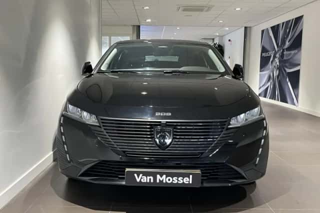 Peugeot 308 (2024) thumbnail 3