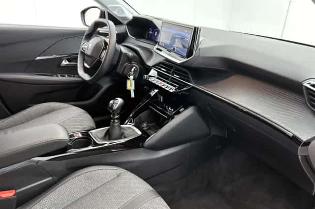 Peugeot 208 (2025) thumbnail 19