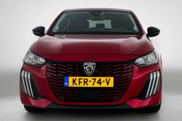 Peugeot 208 (2025) thumbnail 5