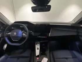Peugeot 308 (2023) thumbnail 17