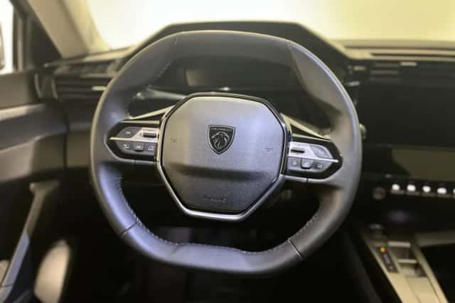 Peugeot 308 (2023) thumbnail 6