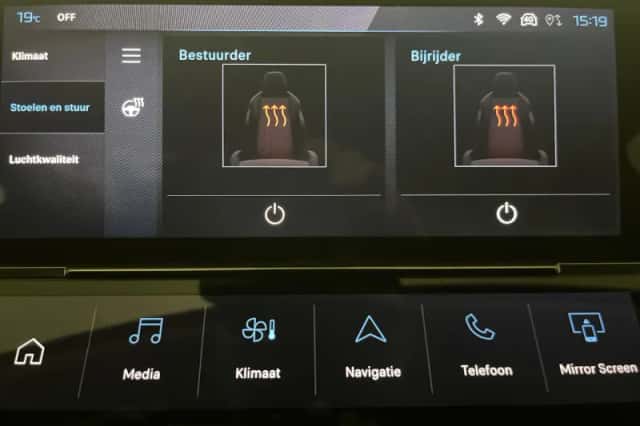 Peugeot 308 (2023) thumbnail 10