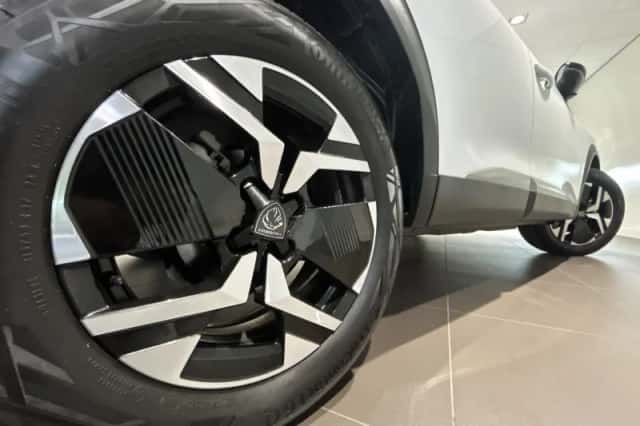 Peugeot 2008 (2025) thumbnail 21