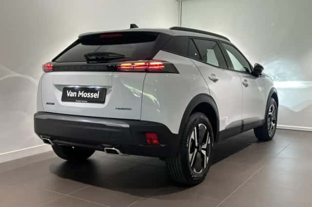 Peugeot 2008 (2025) thumbnail 4