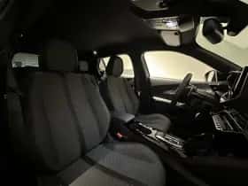 Peugeot 2008 (2024) thumbnail 17
