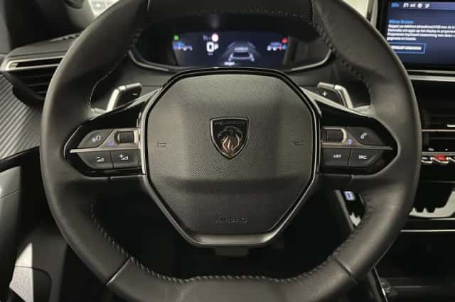 Peugeot 2008 (2024) thumbnail 6