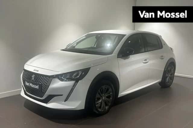 Peugeot e-208 (2023) thumbnail 1