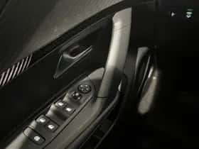 Peugeot e-2008 (2025) thumbnail 17