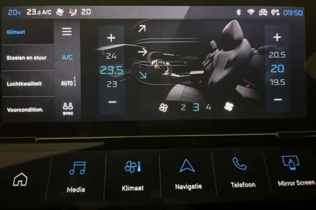 Peugeot e-308 (2024) thumbnail 13