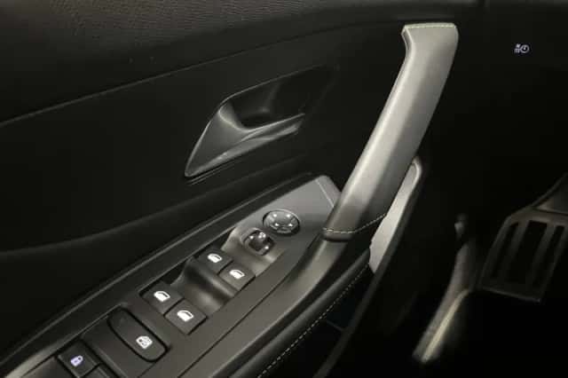 Peugeot e-308 (2024) thumbnail 17