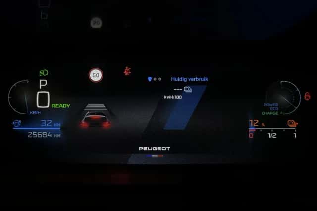 Peugeot e-308 (2024) thumbnail 7
