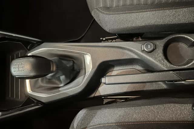 Peugeot 208 (2022) thumbnail 13