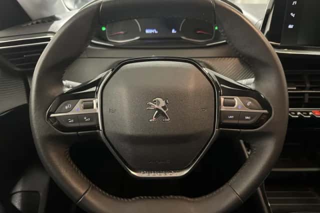 Peugeot 208 (2022) thumbnail 6