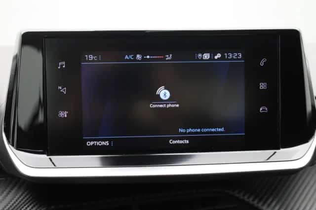 Peugeot 208 (2022) thumbnail 23