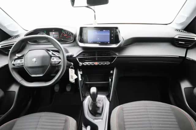 Peugeot 208 (2022) thumbnail 30