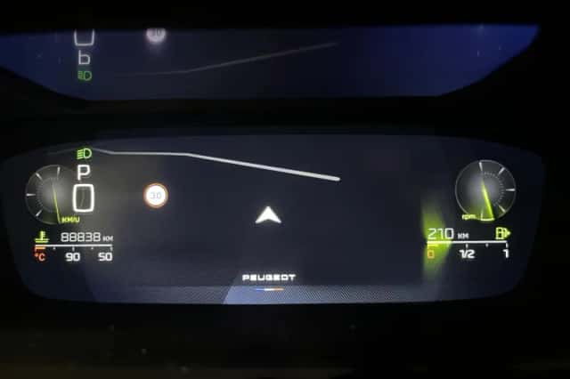 Peugeot 308 (2023) thumbnail 7