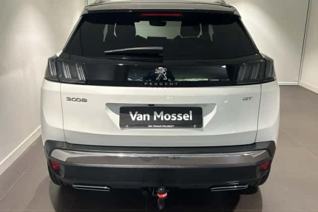 Peugeot 3008 (2023) thumbnail 4