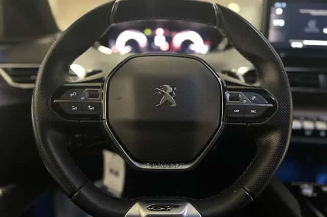 Peugeot 3008 (2023) thumbnail 6