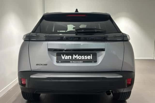 Peugeot 2008 (2024) thumbnail 5