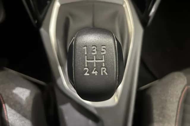 Peugeot 208 (2021) thumbnail 21
