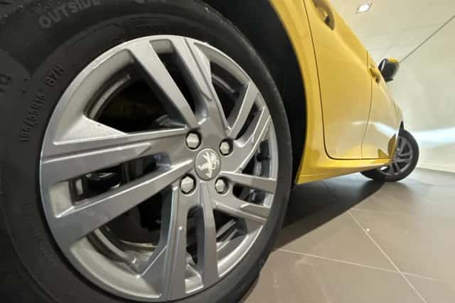 Peugeot 208 (2021) thumbnail 23