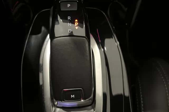 Peugeot 208 (2022) thumbnail 15