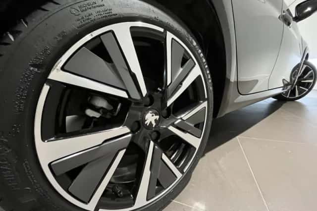 Peugeot 208 (2022) thumbnail 22