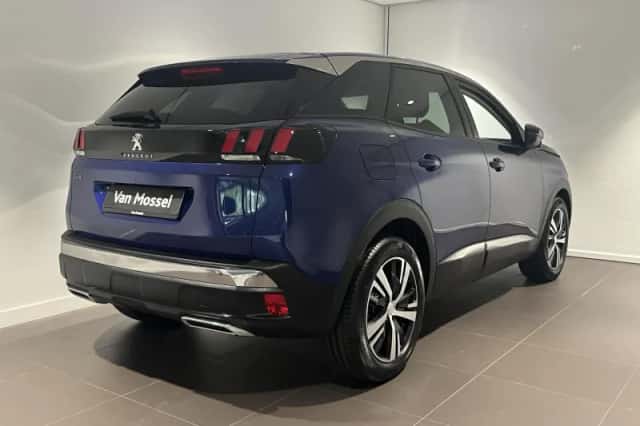 Peugeot 3008 (2019) thumbnail 4