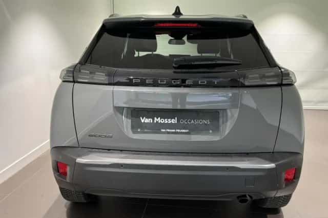 Peugeot 2008 (2024) thumbnail 5