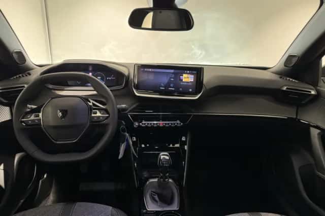 Peugeot 2008 (2024) thumbnail 9