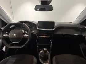 Peugeot 2008 (2022) thumbnail 14